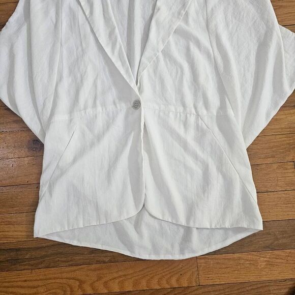 Graham & Spencer Top Blouse Ivory Size P (S) - Picture 3 of 7